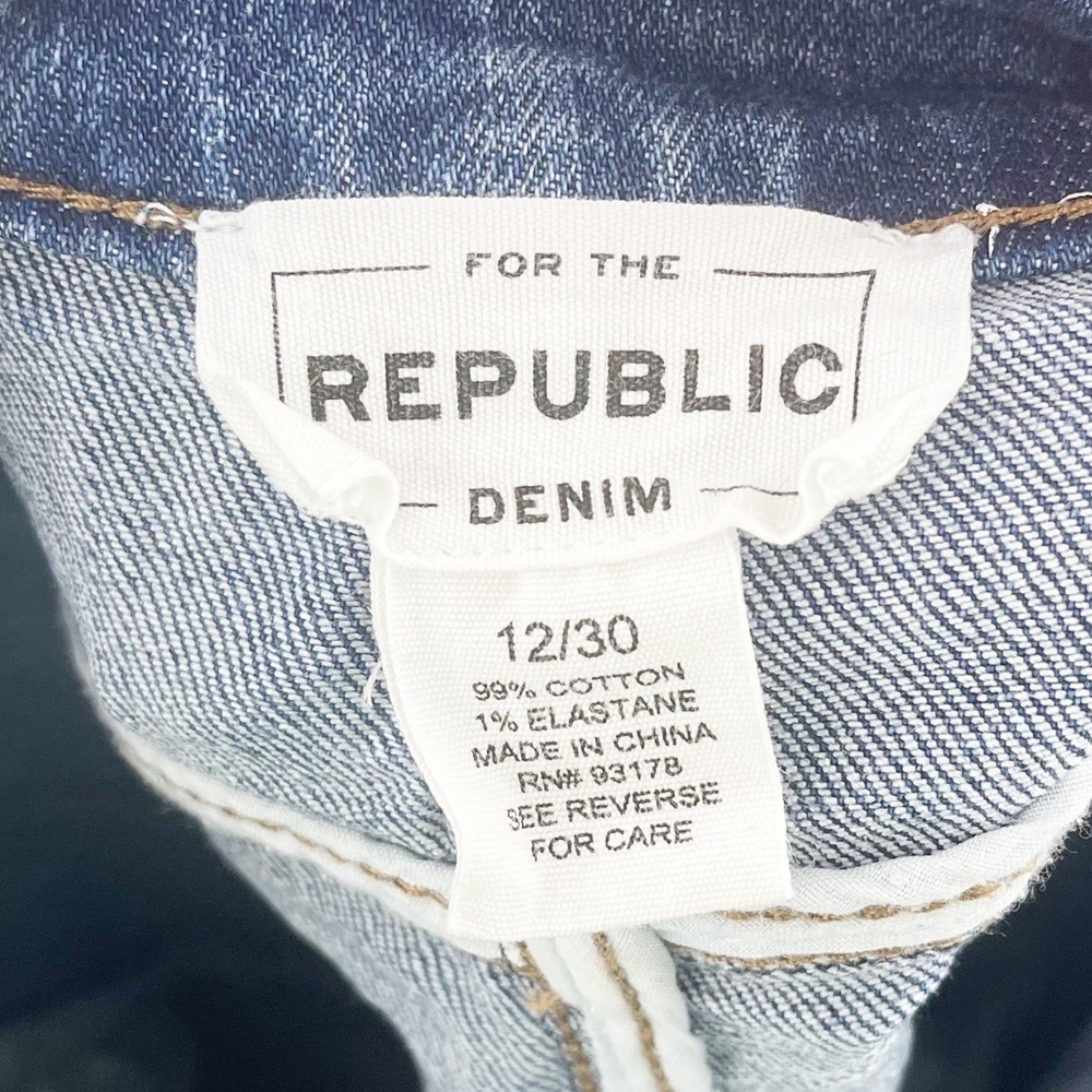 For the Republic Blue Raw Hem Fringe Midi Zip Front Slit Denim Skirt Size 12/30 - Picture 8 of 10